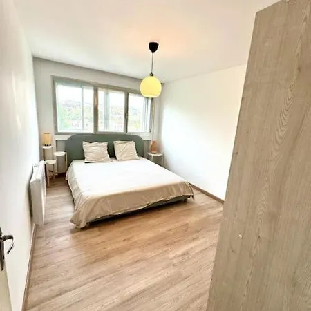 Apartment 108 - Joli T2 Avec Balcon Proche